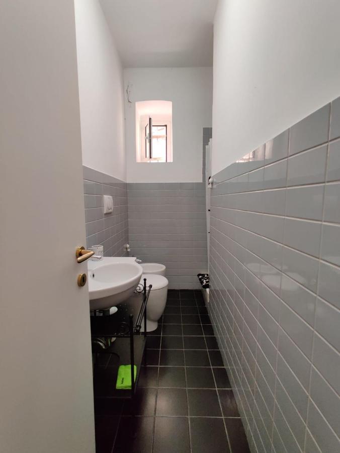 Wow Home - 175 Mq - Posteggio Privato - Davanti Porto Traghetti - Fino A 10 Posti Letto เจนัว ภายนอก รูปภาพ