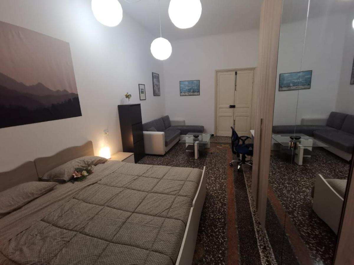 Wow Home - 175 Mq - Posteggio Privato - Davanti Porto Traghetti - Fino A 10 Posti Letto เจนัว ภายนอก รูปภาพ